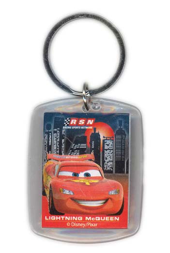 Schlüsselanhänger Cars mit Lightning McQueen Motiven auf der