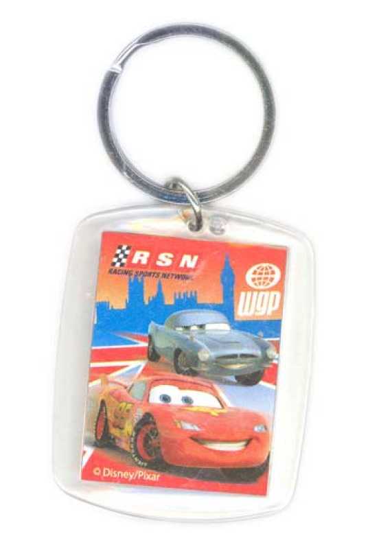 Schlüsselanhänger Cars mit Lightning McQueen Motiven auf der